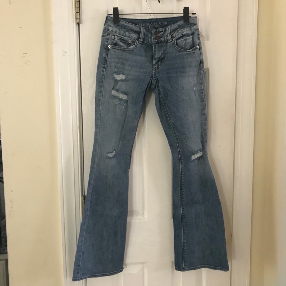 EUC American Eagle Outfitters Flare size 2